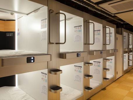 金沢カプセルホテル武蔵町 / 1