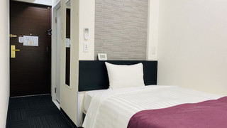 セミダブルルーム　喫煙可