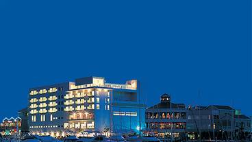 ホテル周辺の風景(夜) / 3