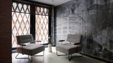 ロビーラウンジ / 11