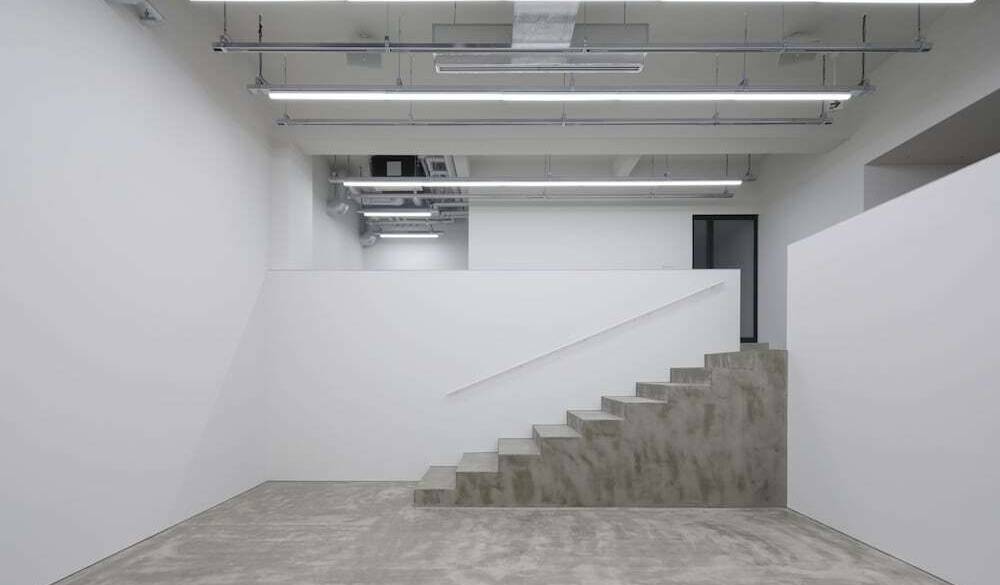 アートが出迎えてくれる
スタイリッシュ空間 / 4