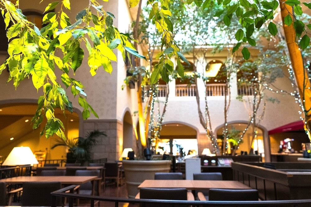 ロビーラウンジ②