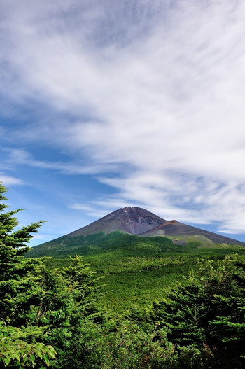 1.「富士山」を眺めながらハイキング1272393