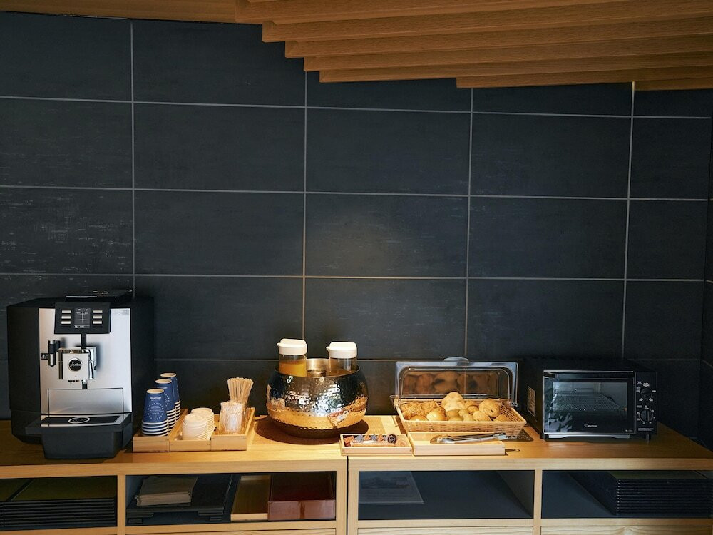 「祇園」や「清水寺」は徒歩圏内。木の温もりが心地いいホテル4066892