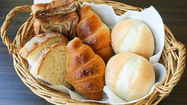 朝食スペース / 11