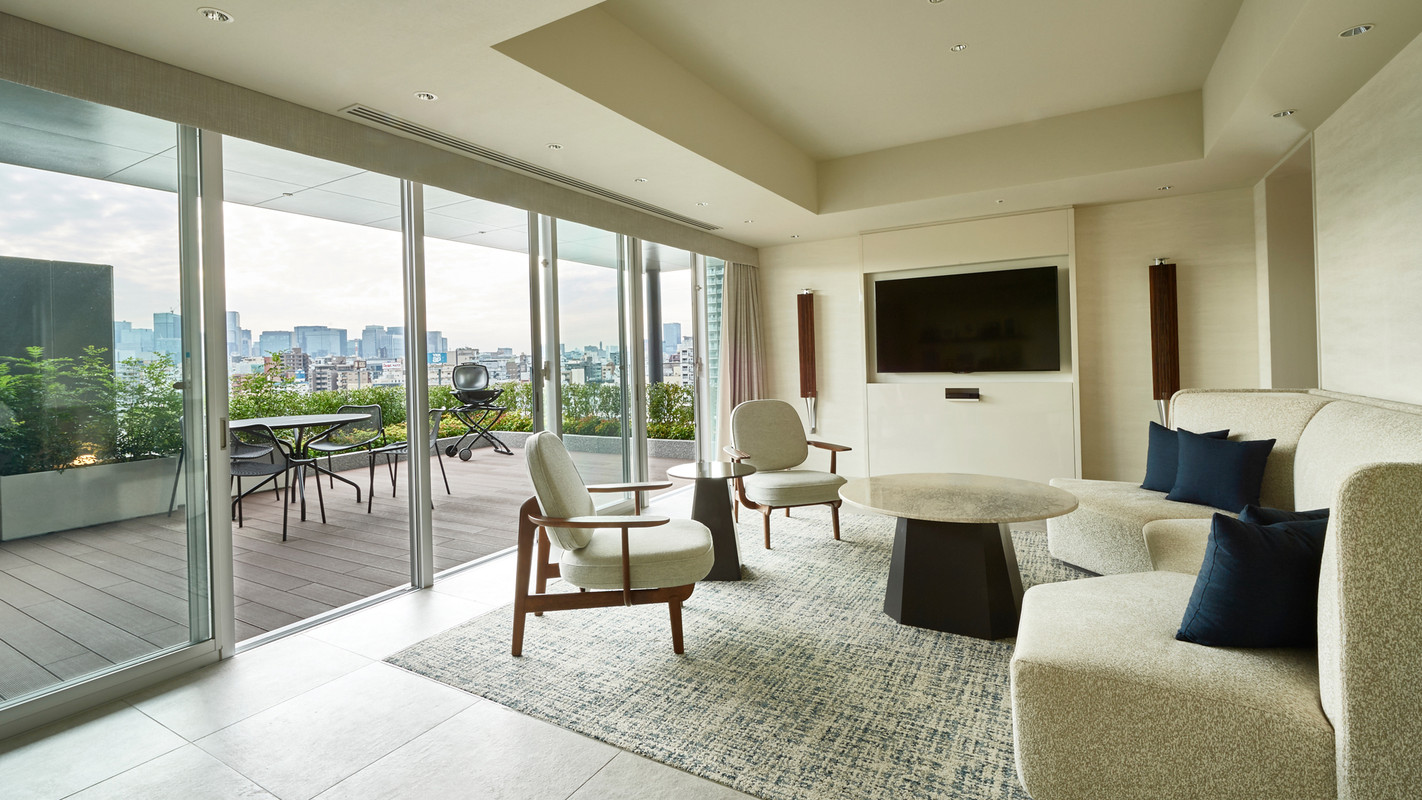 Suite ザ・ゲート 61㎡