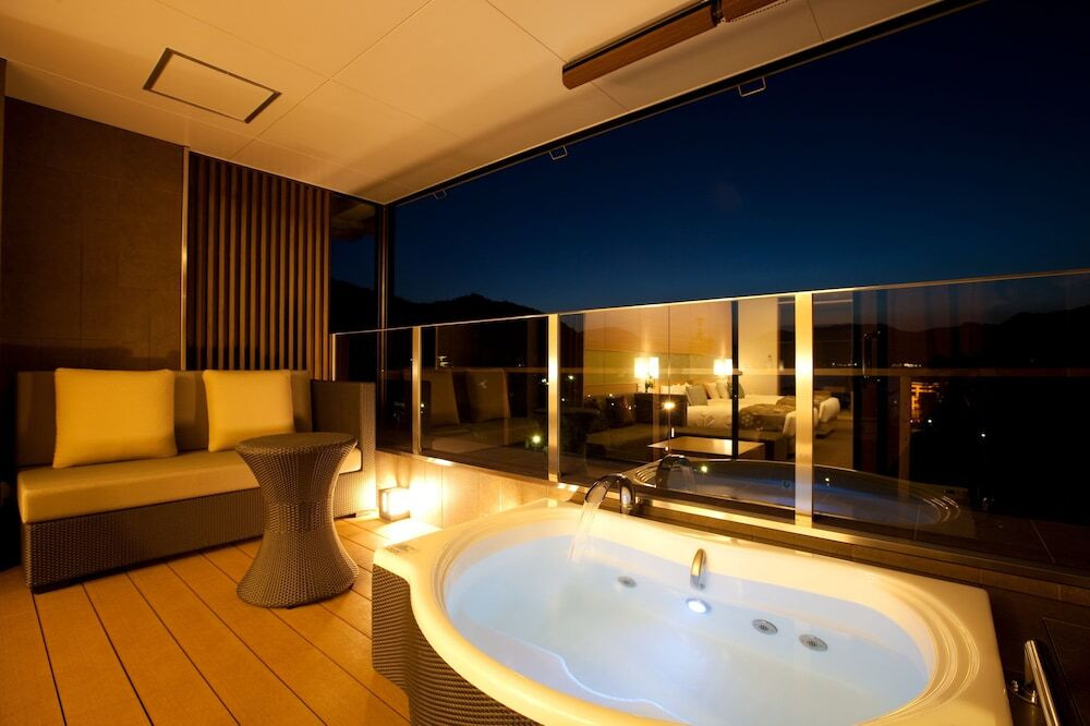 宮島グランドホテル有もと3563563