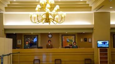 内部エントランス / 3