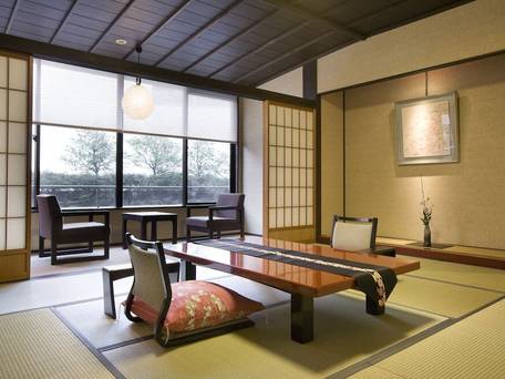 加賀屋グループ 料理旅館 金沢茶屋 / 1