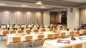 朝食スペース / 9