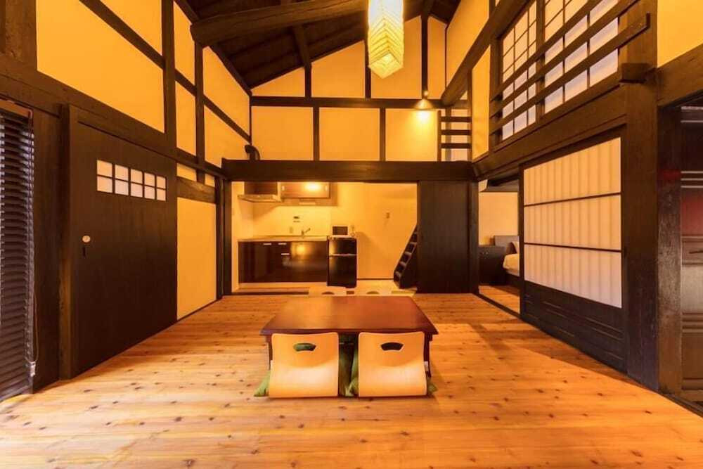 土間・吹き抜け・天窓、地元の町家構造そのままの古民家4233220