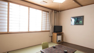 [東館] 和室8畳 (お手洗い, 洗面所なし)