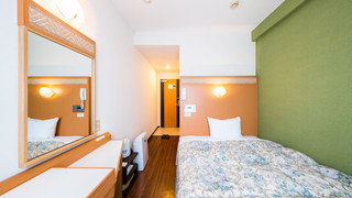 スタンダード シングルルーム ダブルベッド 1 台 禁煙