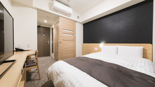 クイーンベッドルーム 禁煙 (18㎡)