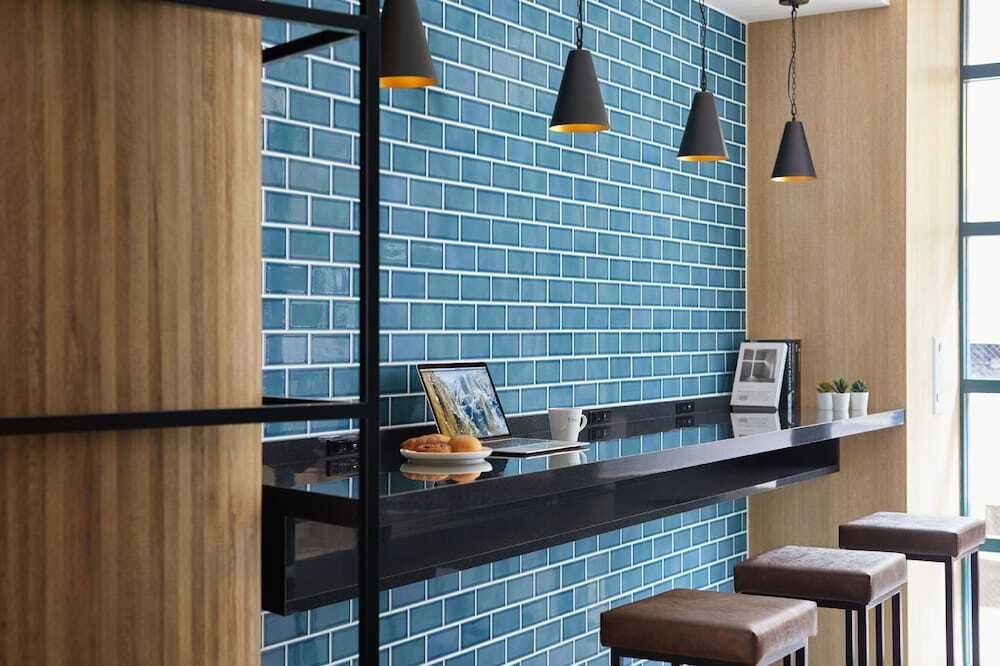 ロビーラウンジ