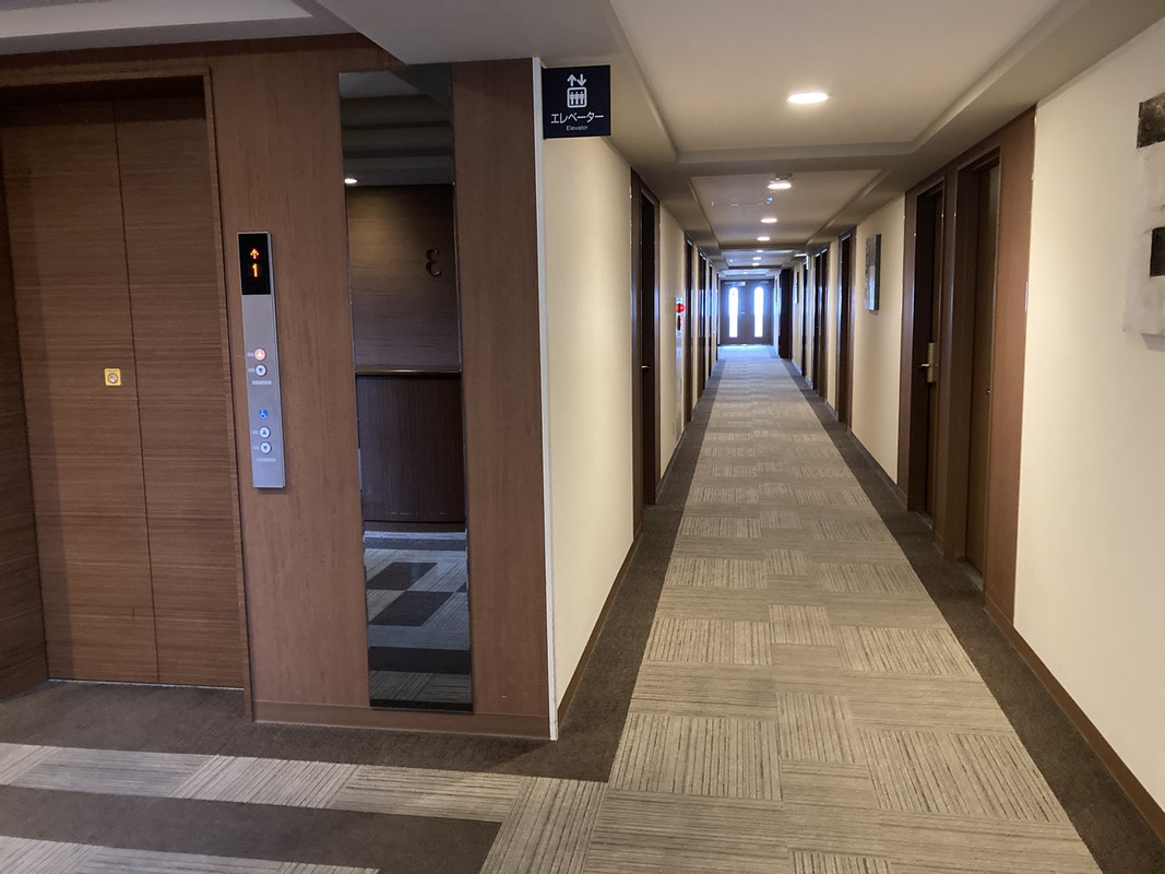 エレベーターが2台あったのに混雑してました