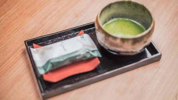 食事・飲み物 / 10