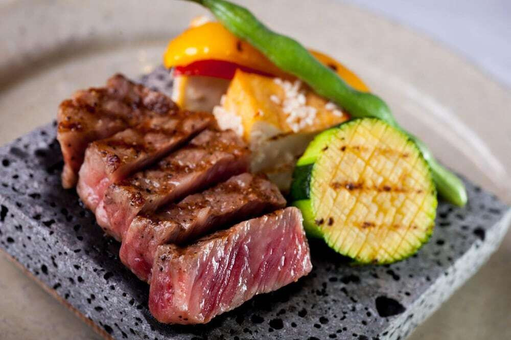 2.伊勢外宮参道 伊勢神泉3383610