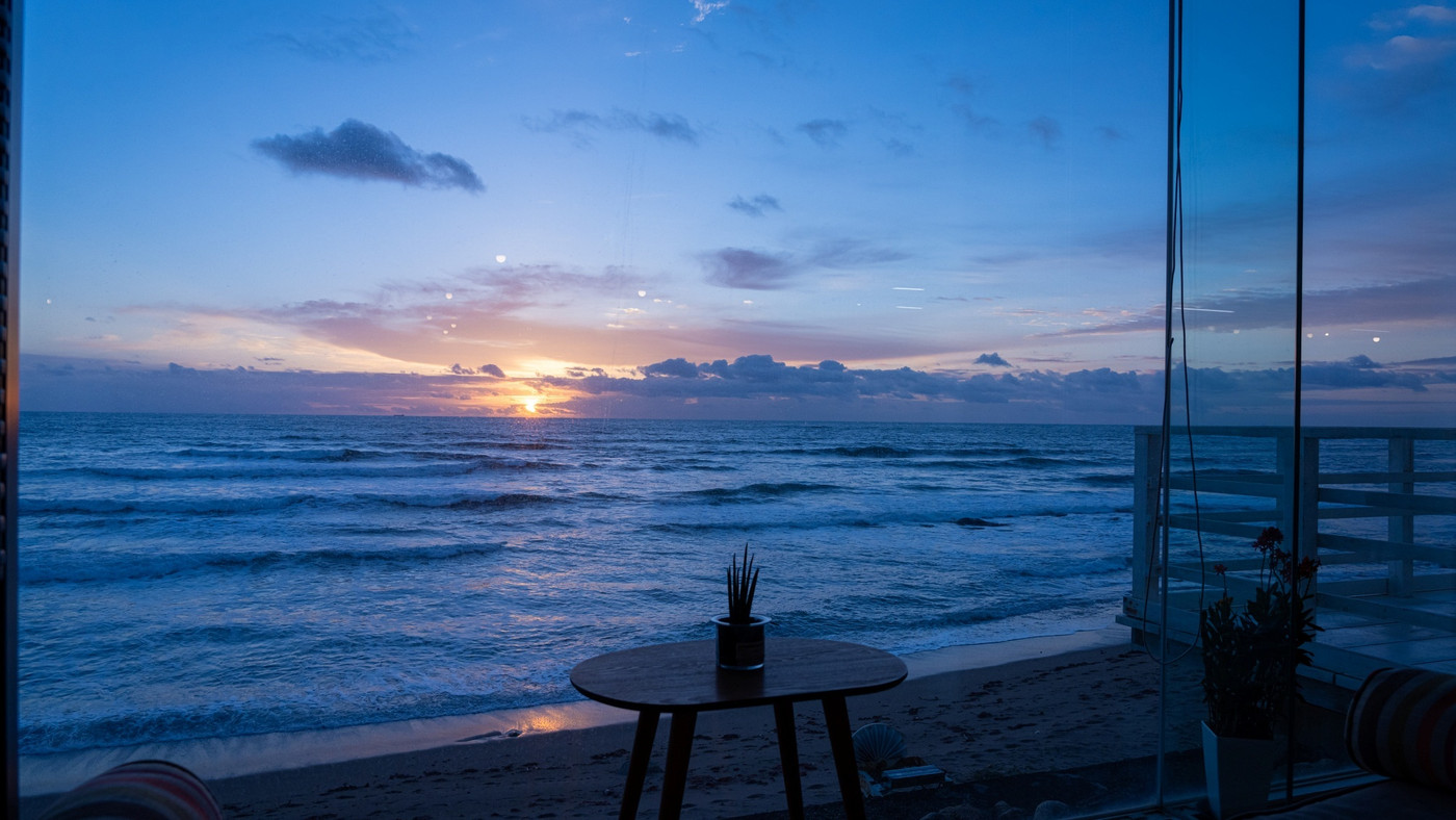 絶景に癒される、オーシャンビューのホテルへ4229264