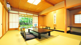 ファミリー スイート 1 ベッドルーム スパ浴槽 ガーデンビュー