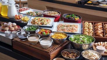 朝食ビュッフェ / 3