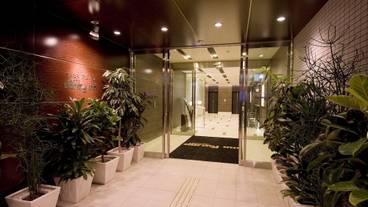 内部エントランス / 2