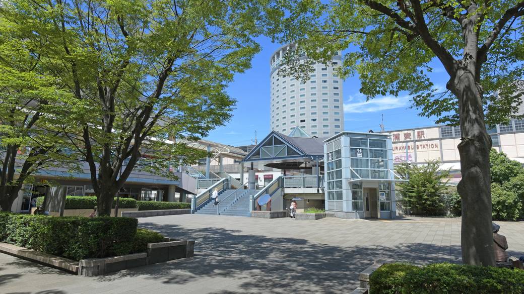 新浦安駅 / 1
