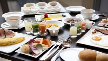 コーススタイルの“奇跡の朝食”をいただいて、至福の朝時間にしよう3915319