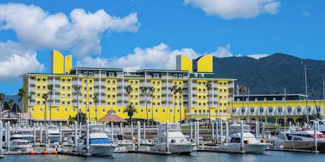 和歌山マリーナシティホテル