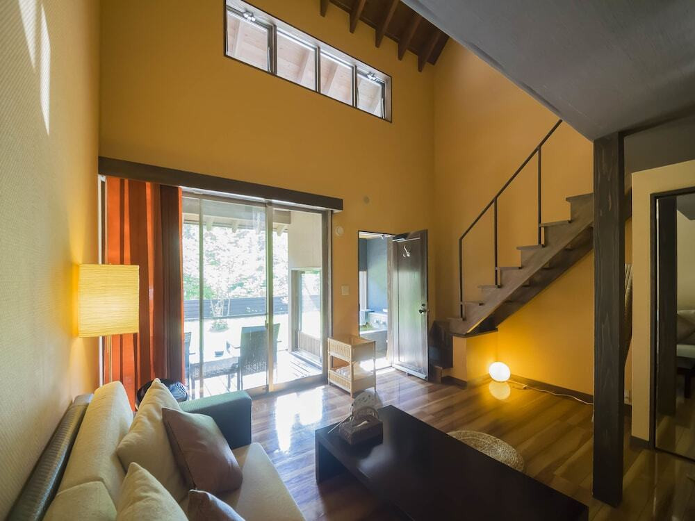 ナチュラルテイストあふれる、山あいの隠れ家ホテル3641126