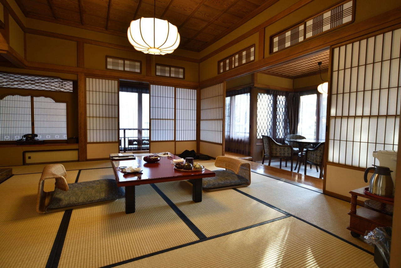あの文豪気分も泊まった宿。本を持ち込んでのんびりしましょ3438331