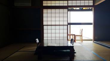 客室 / 2