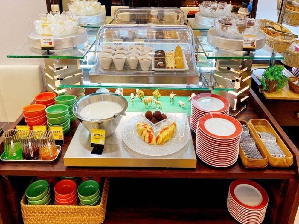 朝食