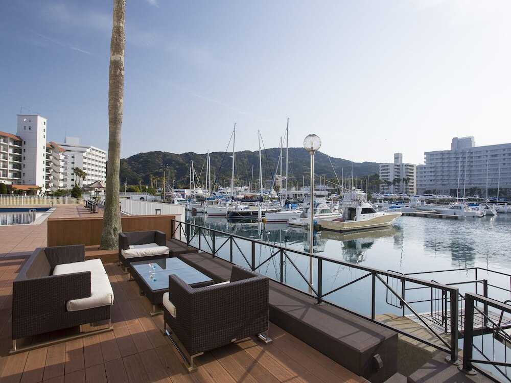 オープンデッキテラス