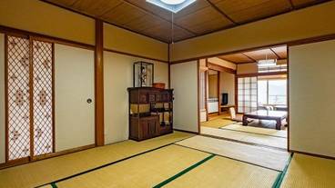 客室 / 15