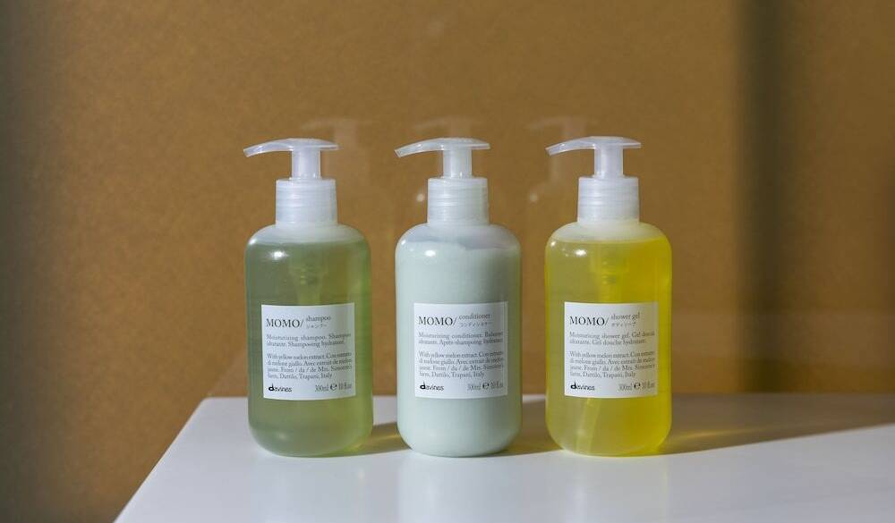 朝日と共に
レインシャワーを浴びて / 4