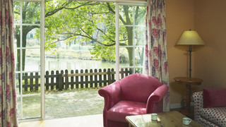 [翌日1DAYパスポート付] レイクサイドヴィラ