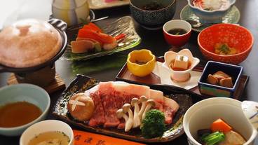 食事・飲み物 / 5