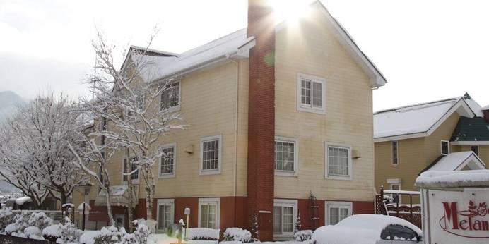 ガストホフ メラージ（山梨県 ペンション） / 1