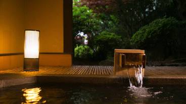 屋内スパ浴槽 / 2