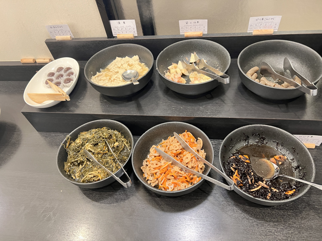 朝ごはんは無料