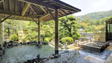 屋外スパ浴槽 / 1