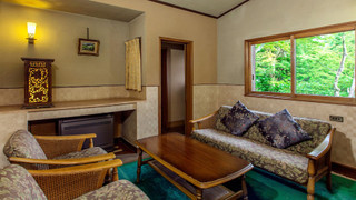 本館「梅」または「木立」(お風呂なし)