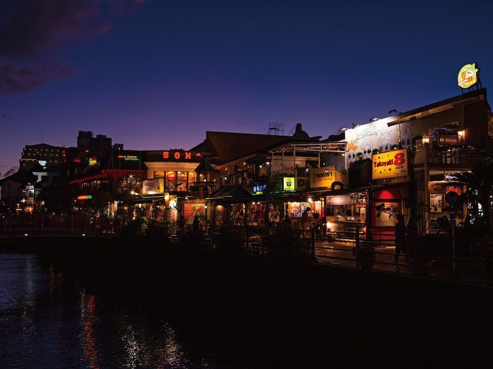 ショッピングモール