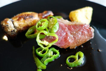 「ラ　マティエール　エフ」 料理 55182340 とうや湖和牛のロースト