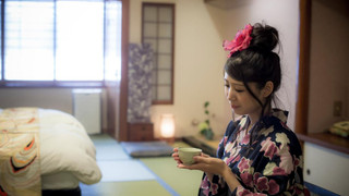 Aタイプ スーペリアツインルーム 2シングルベッドと布団2組 (トイレ付·共用バス) 禁煙