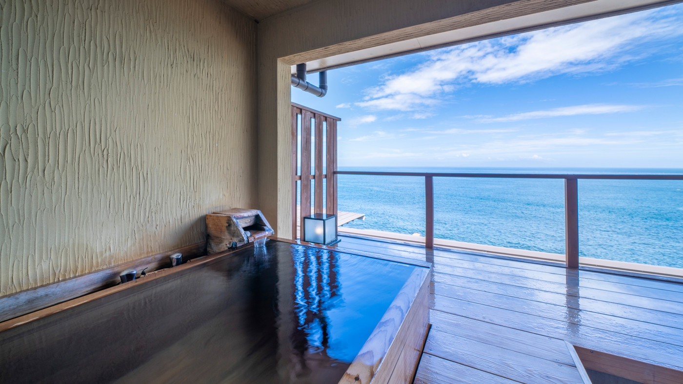 全室オーシャンビュー！源泉かけ流しの露天風呂付き客室でプチ贅沢3392621