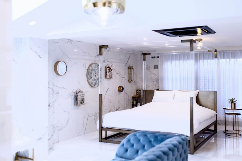 洋画のようなインテリアのお部屋にステイ！非日常気分で京都旅を楽しんで3528778