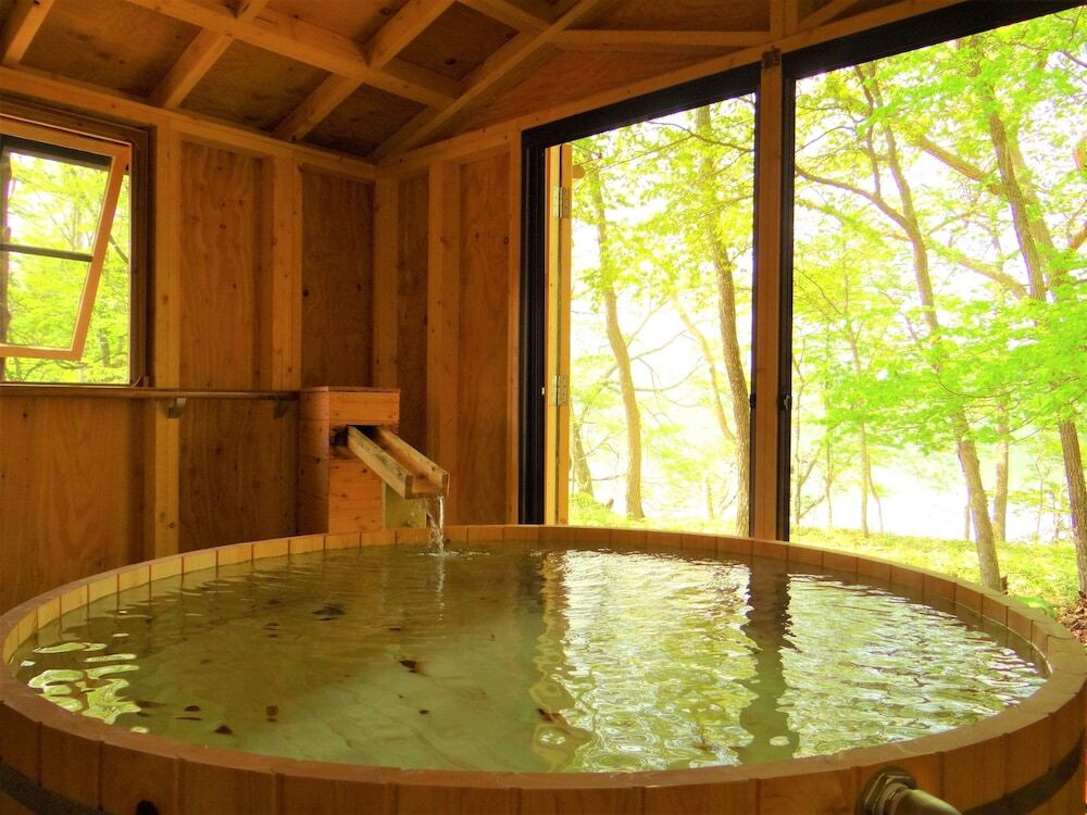 1日限定1組だけ！2人だけのお宿「ワッカヌプリ」　(道東）3496514