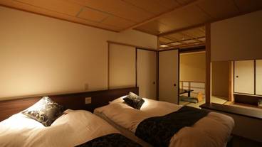 花月館 ベッド付和室③ / 3